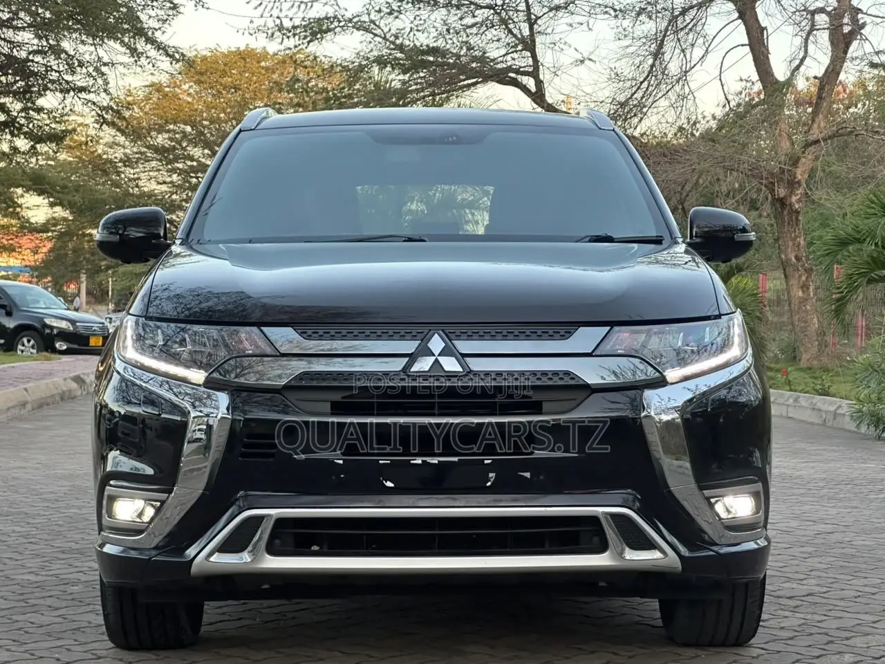 Mitsubishi Outlander 2.0 PHEV AWD 2018 Black
