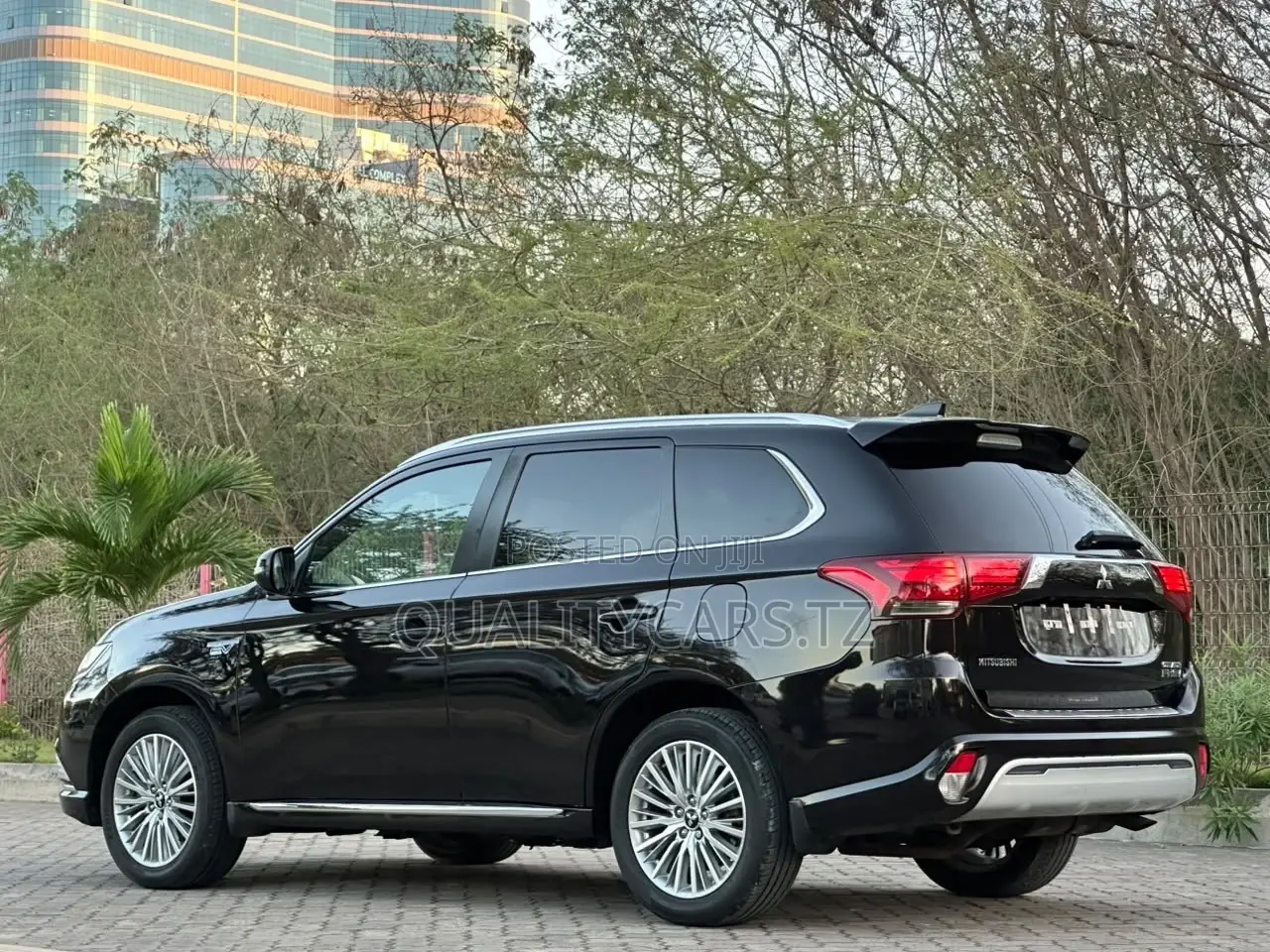 Mitsubishi Outlander 2.0 PHEV AWD 2018 Black