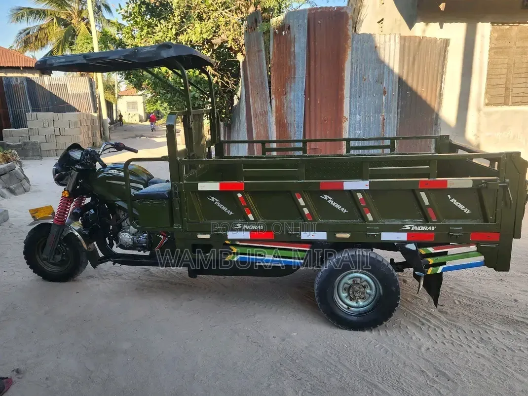 Motorcycle 2025 Green