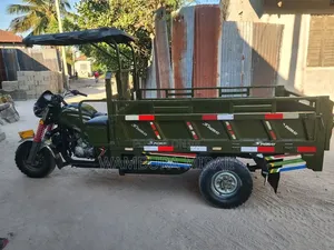 Motorcycle 2025 Green