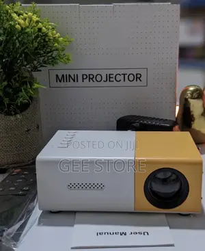 YG-300 Portable LED Mini Projector