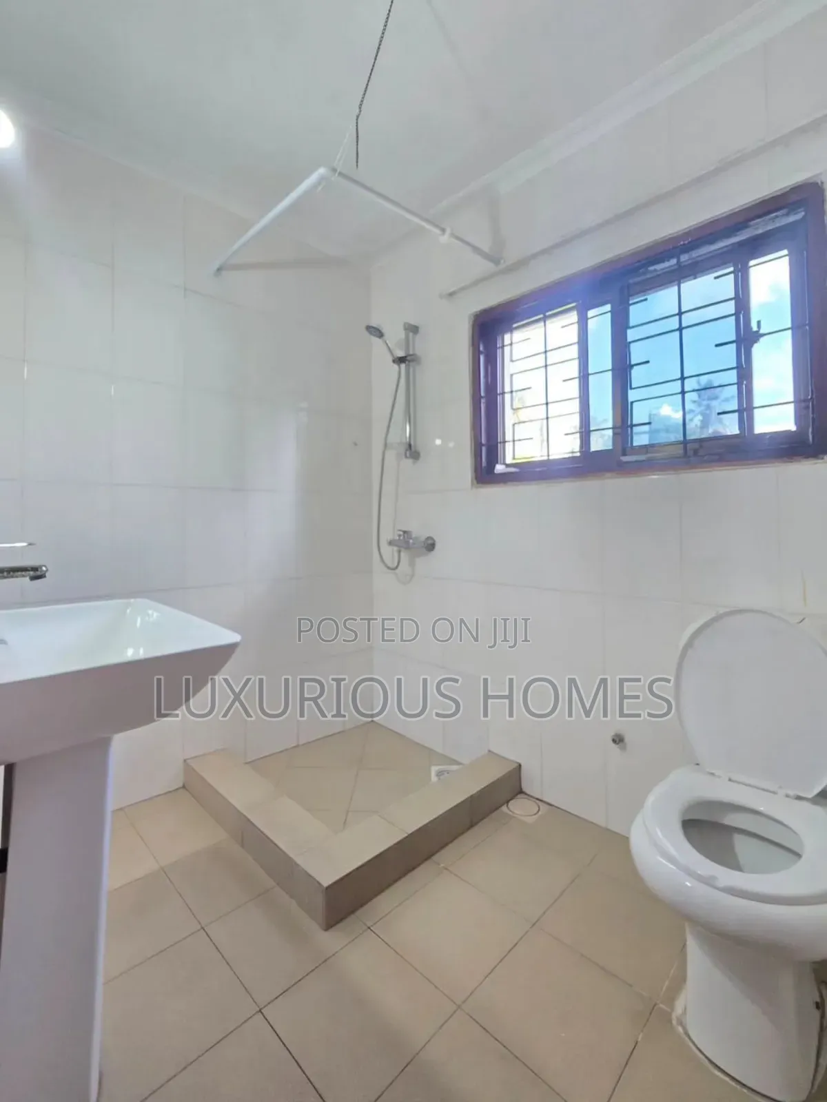 5bdrm House in Mikocheni for rent