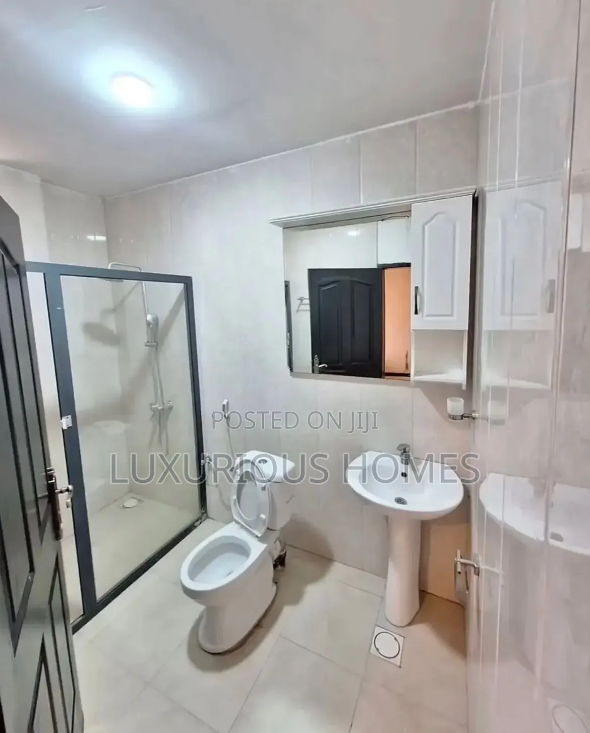 Furnished 2bdrm Apartment in Oyster Bay for rent