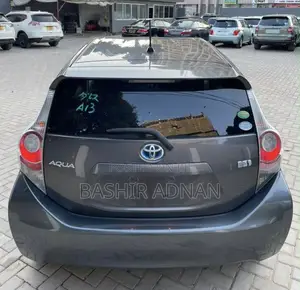 Toyota Aqua 2013 Gray