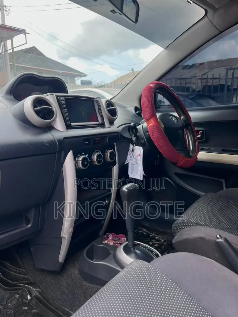 Toyota IST 2005 White