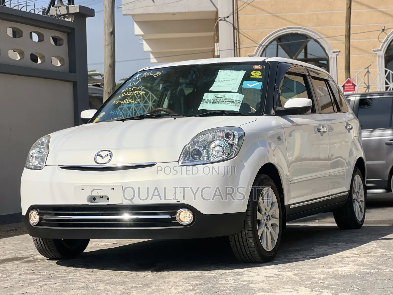 Mazda Verisa 2008 White