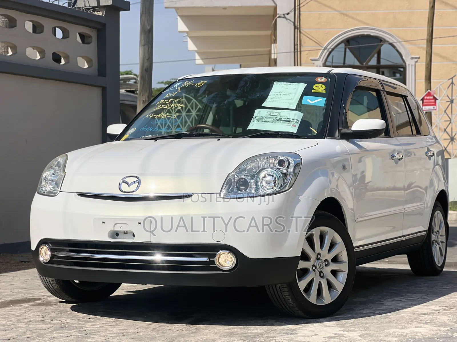 Mazda Verisa 2008 White