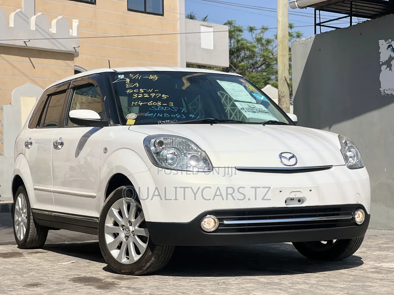 Mazda Verisa 2008 White