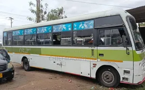 Tata Starbus Ultra Skool 2006