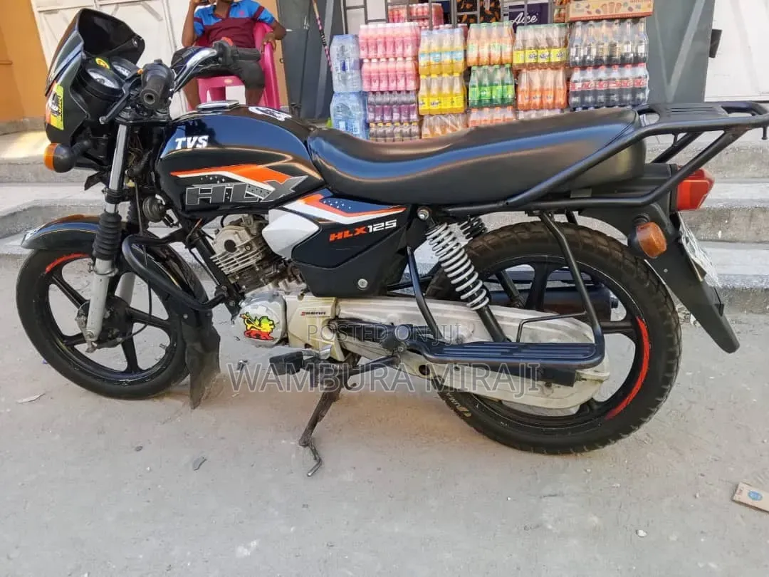 TVS HLX 125 2025 Black