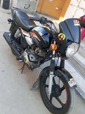 TVS HLX 125 2025 Black