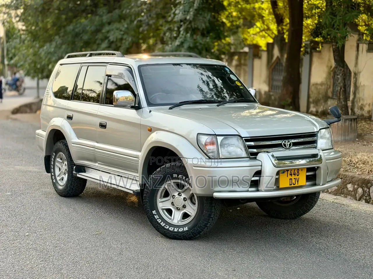 Toyota Land Cruiser Prado 2001 Silver