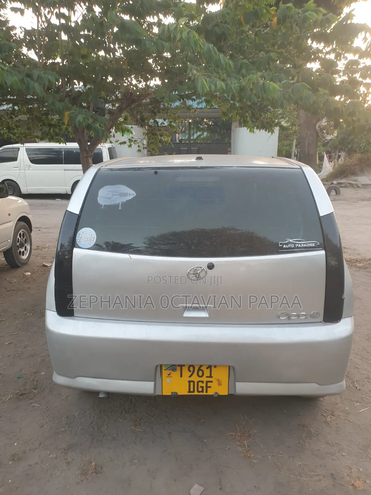 Toyota Opa 2004 Silver