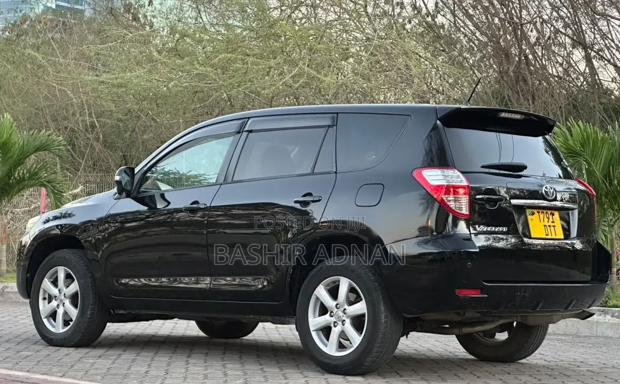 Toyota Vanguard 2009 Matt Black