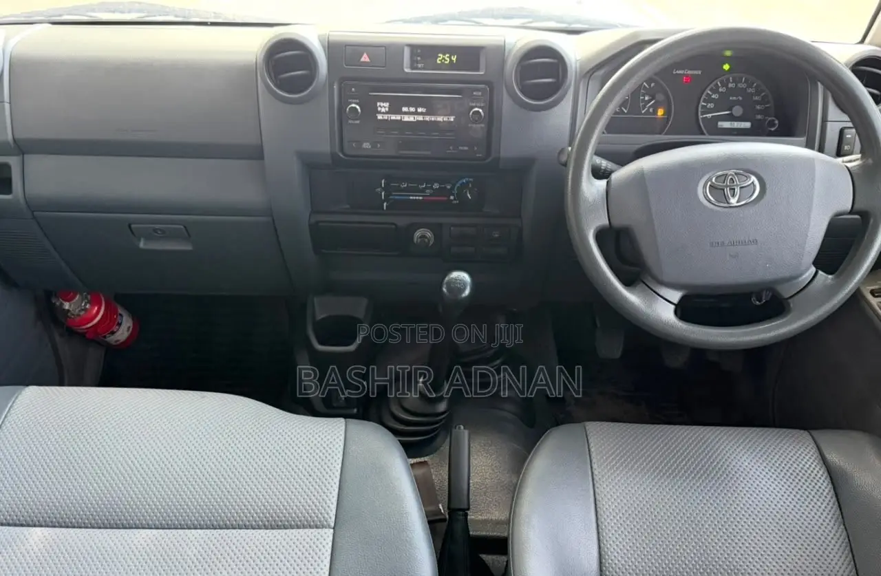 Toyota Land Cruiser 76 Series 2018 White