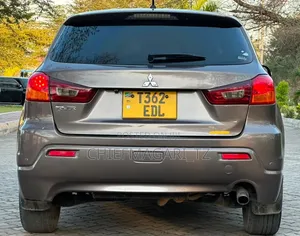 Mitsubishi RVR 2010 Gray