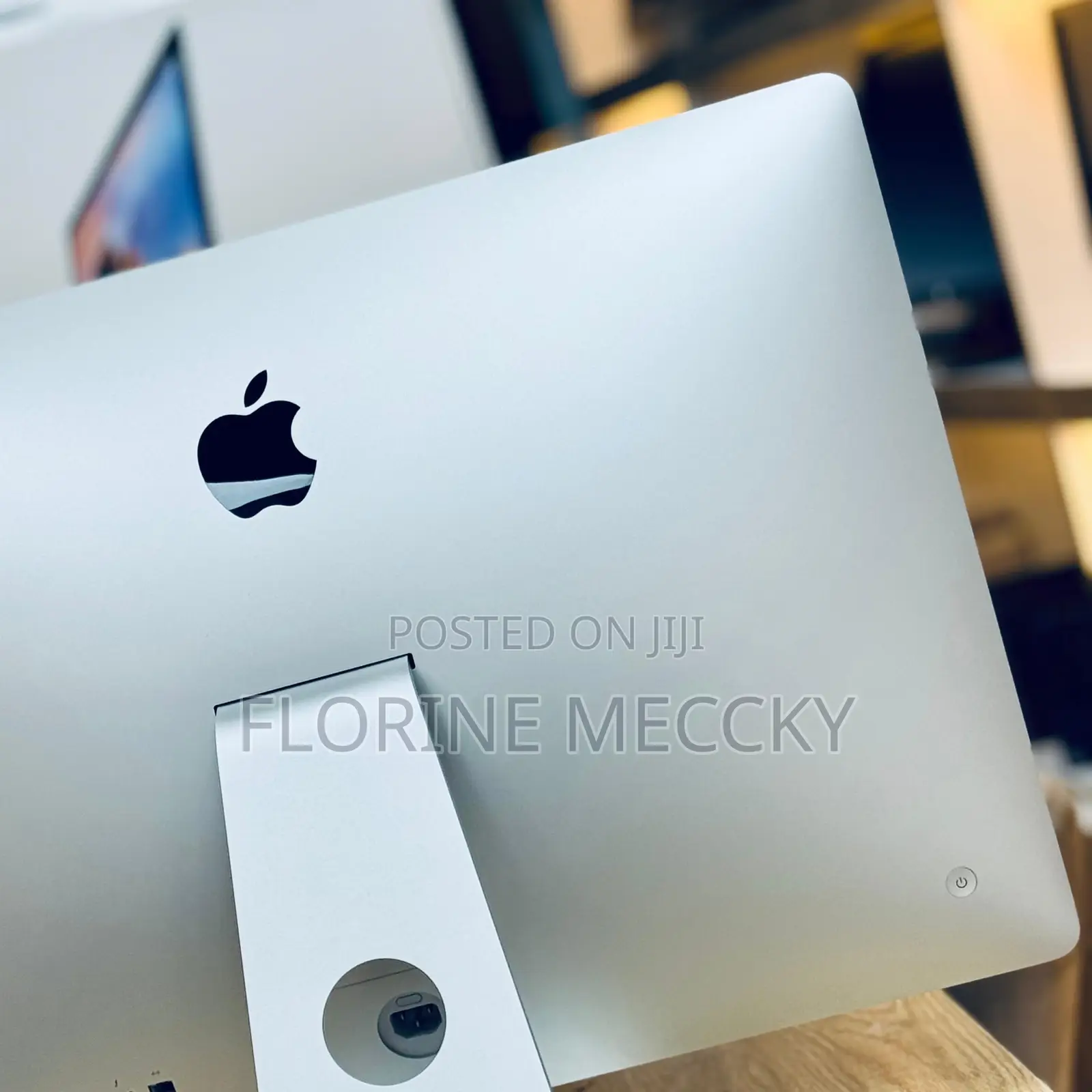 Desktop Computer Apple iMac 8GB Intel Core i5 HDD 1T