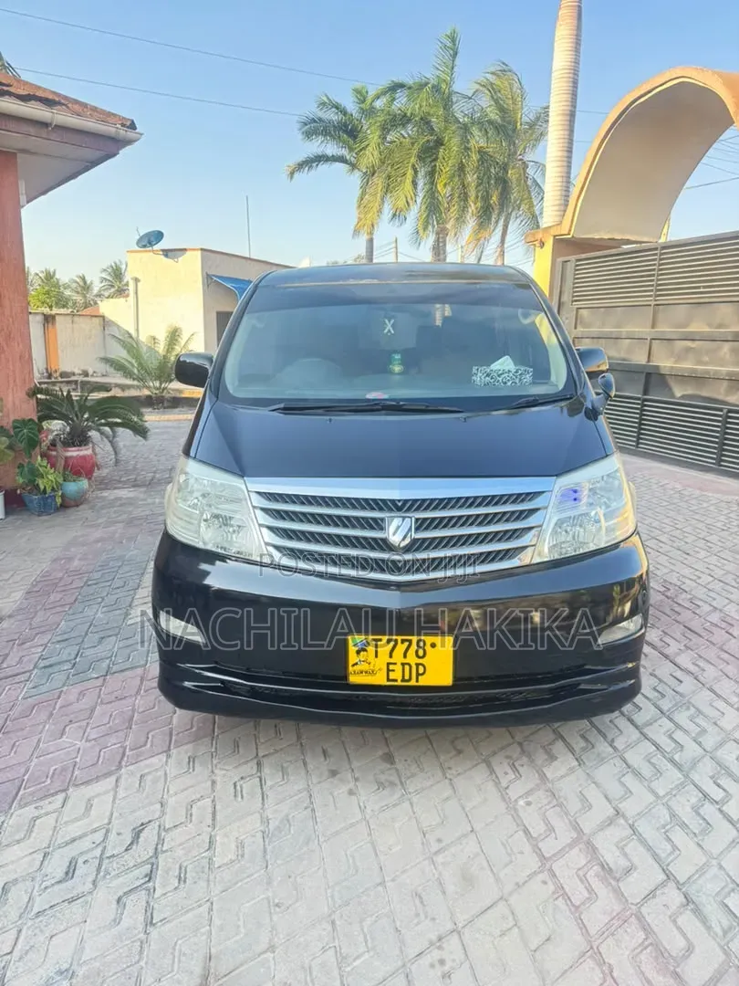Toyota Alphard 2004 Black
