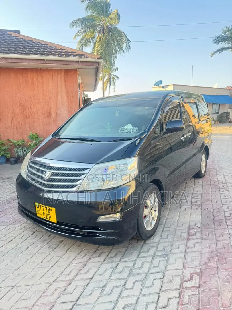 Toyota Alphard 2004 Black