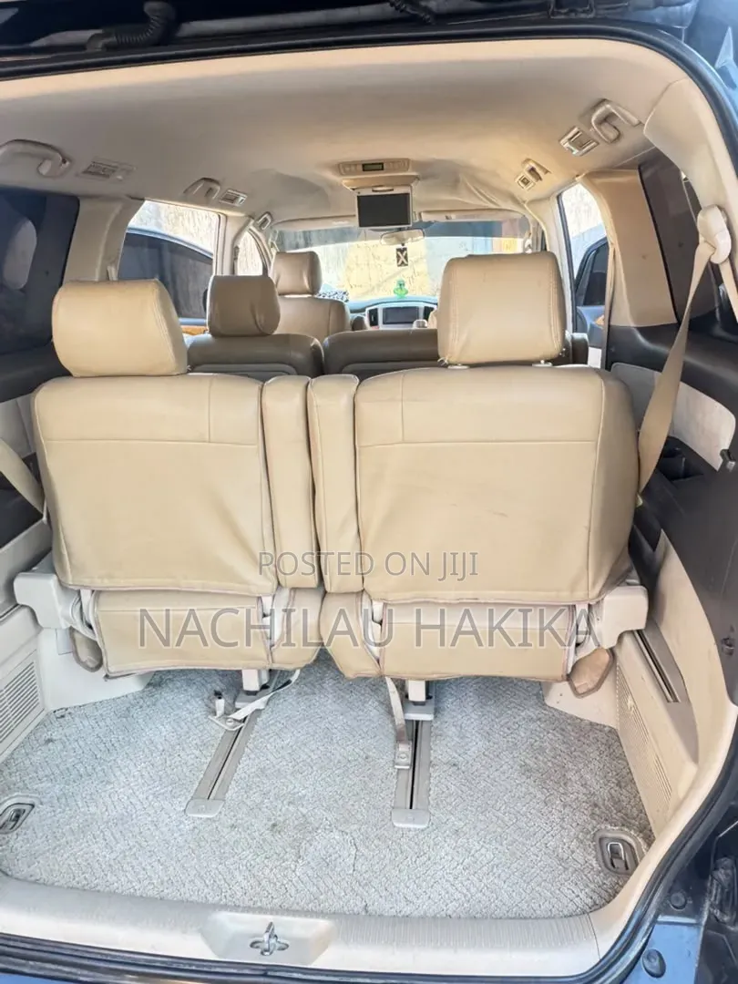 Toyota Alphard 2004 Black