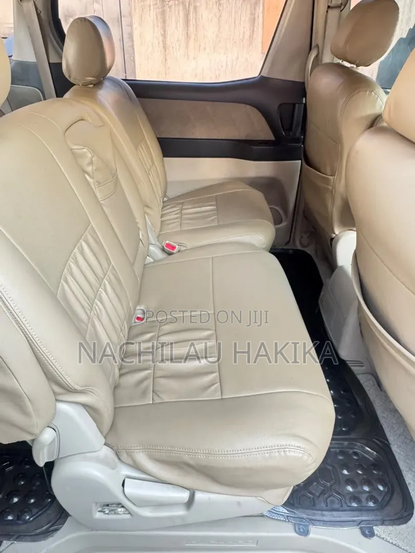 Toyota Alphard 2004 Black