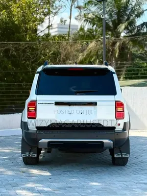 Toyota Land Cruiser Prado 2024 White
