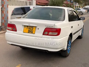 Toyota Carina 2001 White