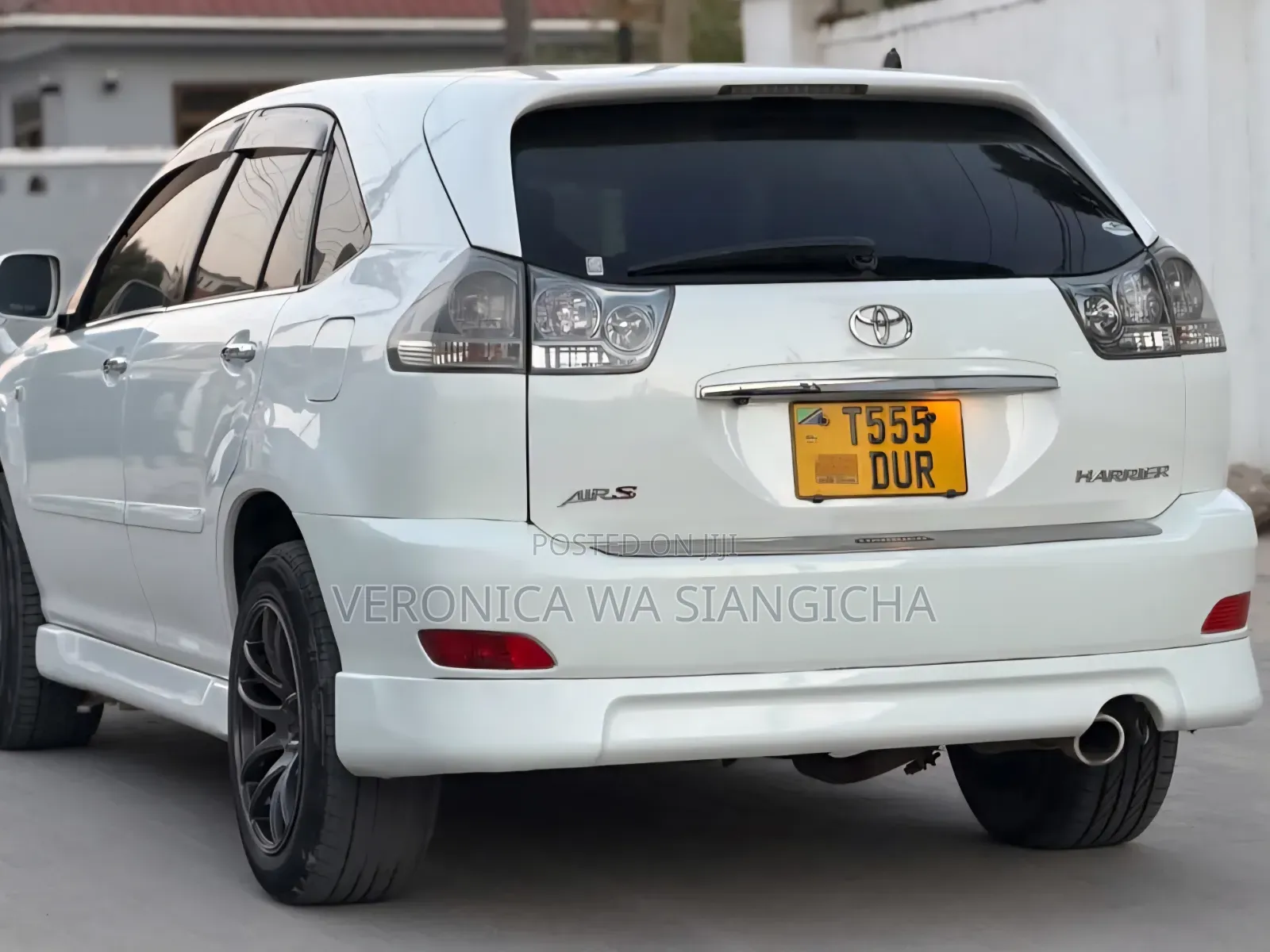 Toyota Harrier 2006 White