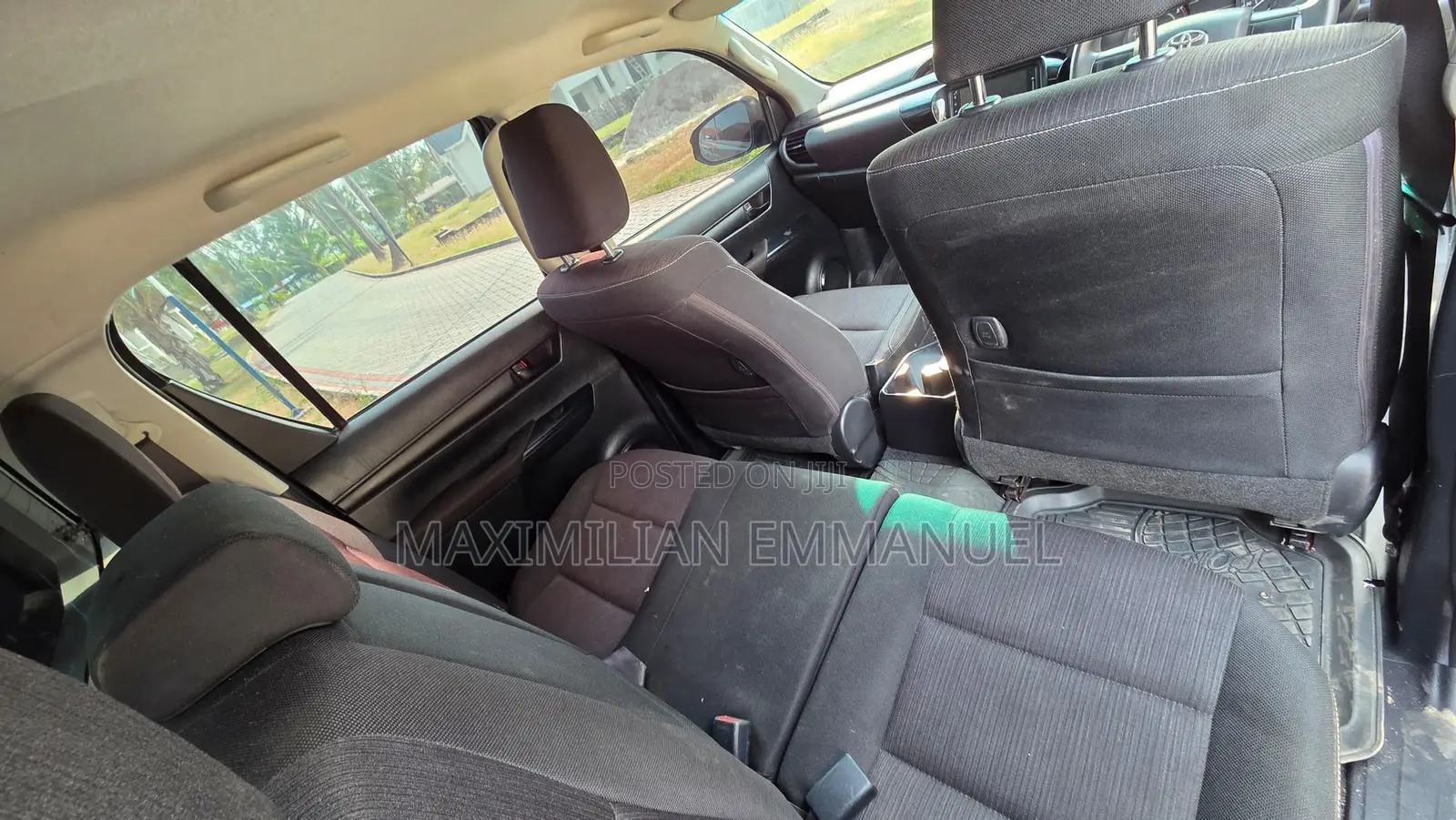 Toyota Hilux 2021 Gray
