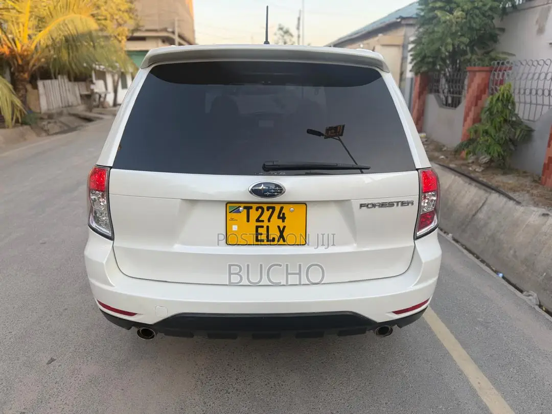 Subaru Forester 2009 White