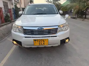 Subaru Forester 2009 White