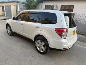 Subaru Forester 2009 White
