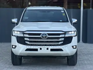 Toyota Land Cruiser 3.5 Petrol 4WD 2022 White
