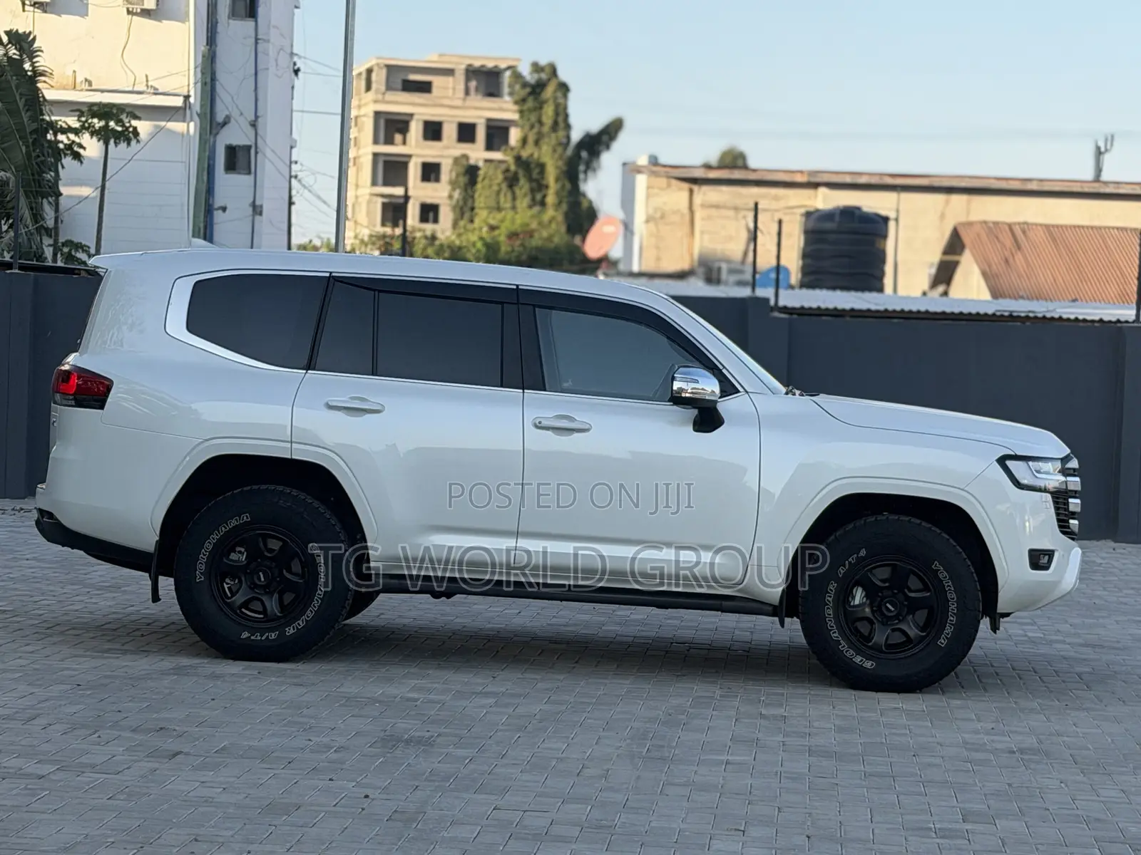 Toyota Land Cruiser 3.5 Petrol 4WD 2022 White