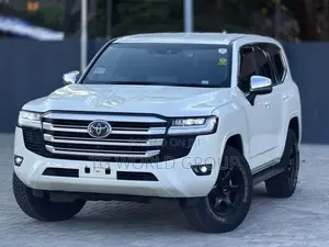 Toyota Land Cruiser 3.5 Petrol 4WD 2022 White