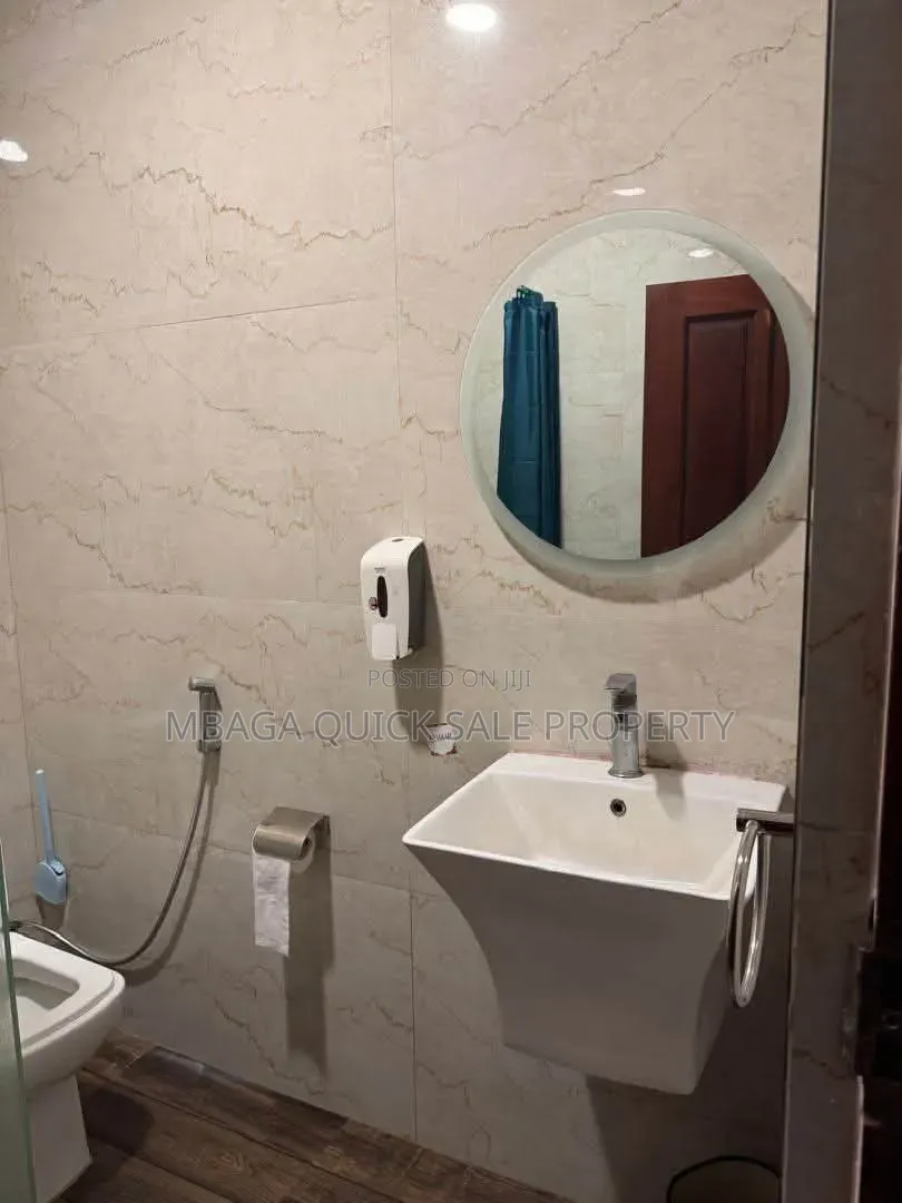 5bdrm Apartment in Masaki for sale