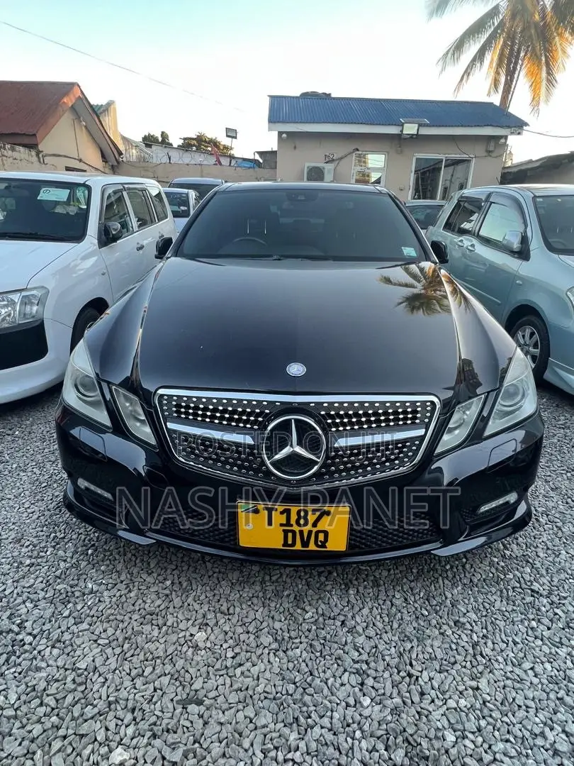 Mercedes-Benz E250 2010 Black