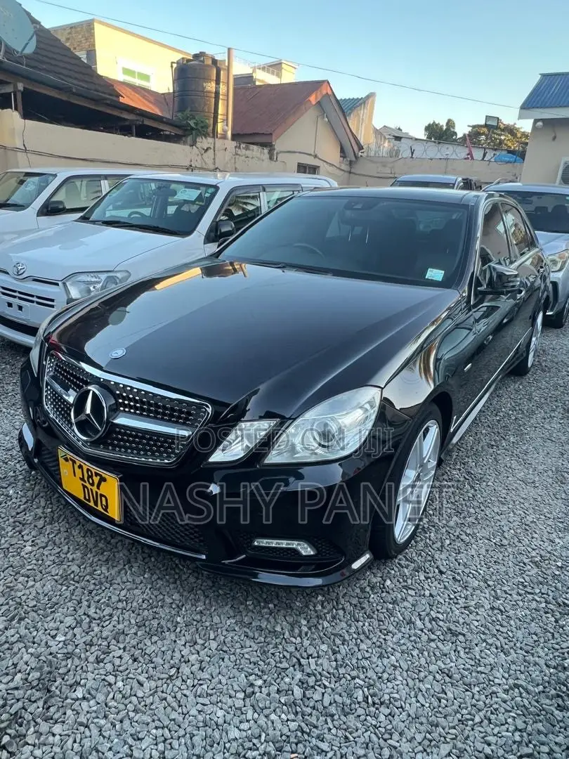 Mercedes-Benz E250 2010 Black
