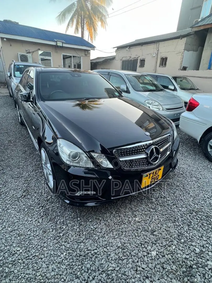Mercedes-Benz E250 2010 Black