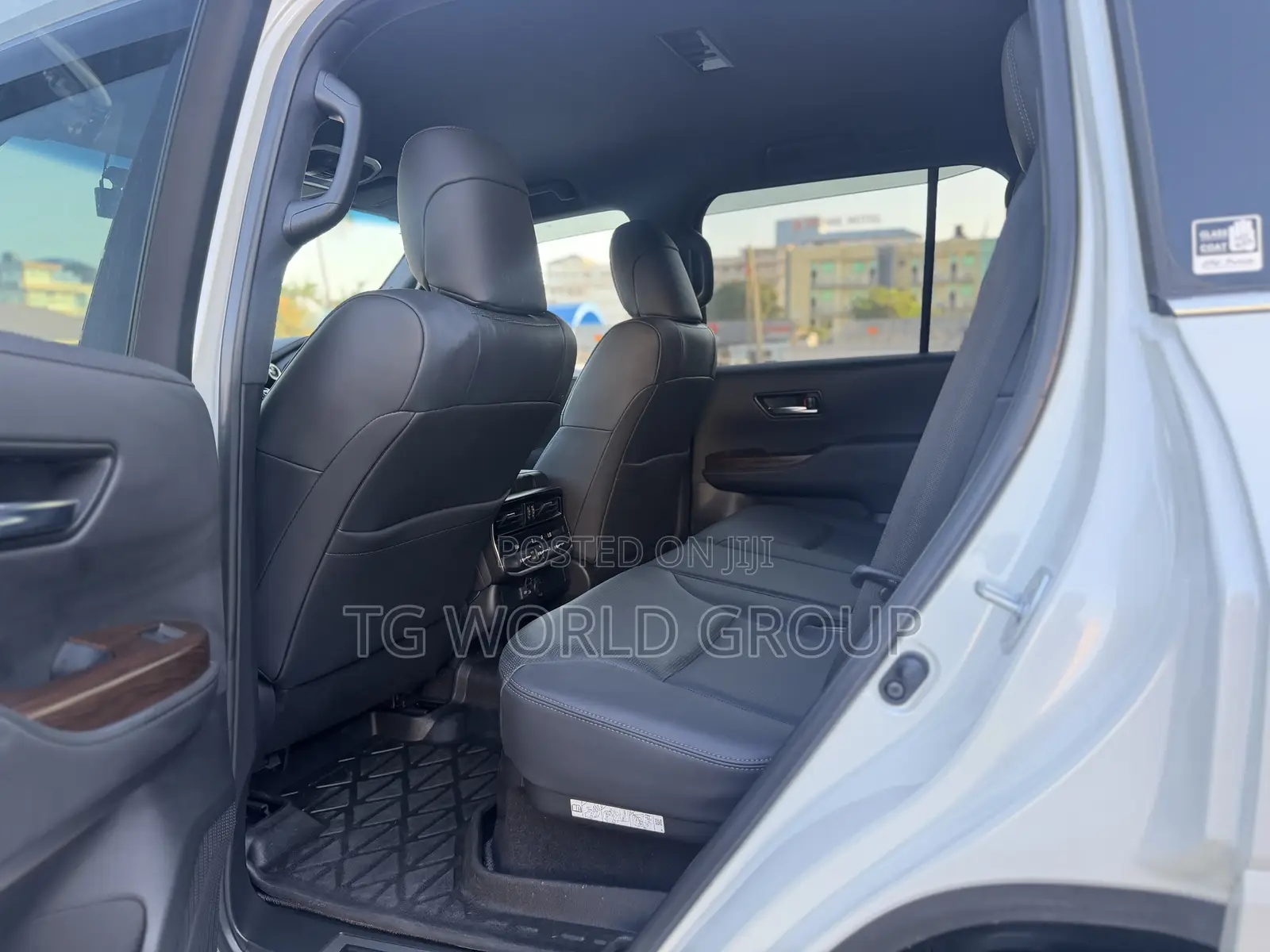 Toyota Land Cruiser 3.5 Petrol 4WD 2022 White