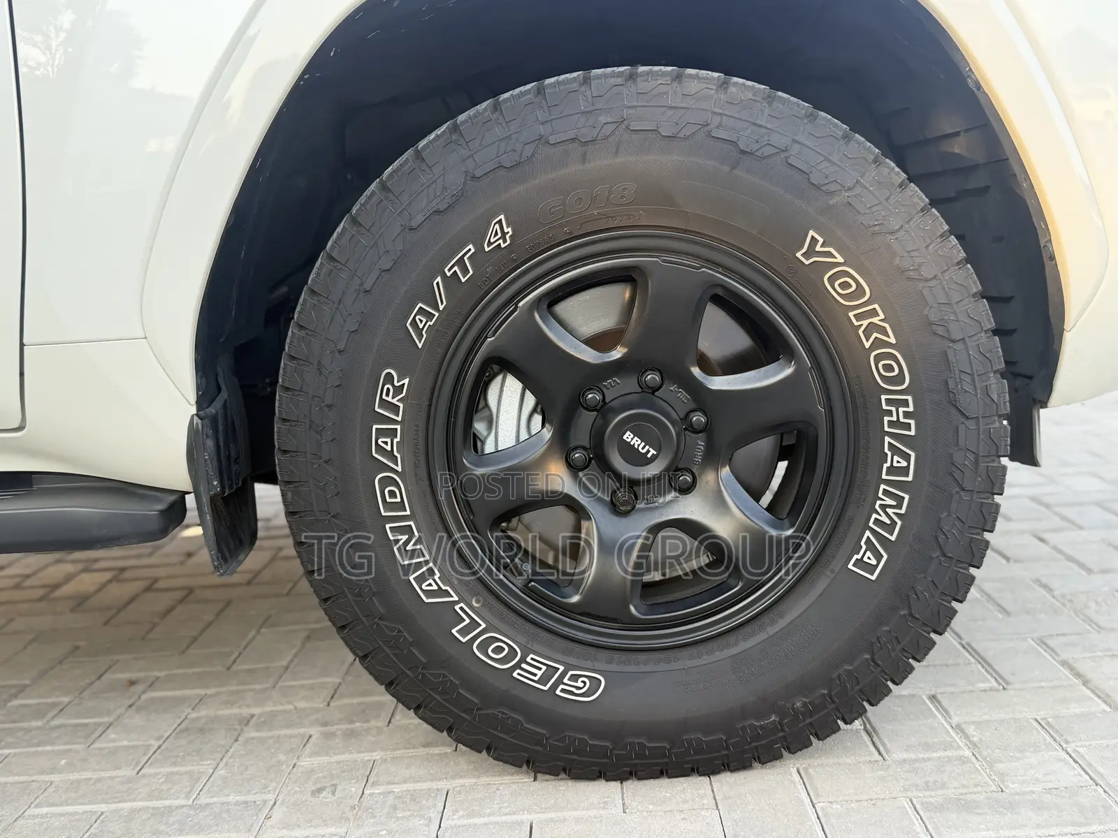 Toyota Land Cruiser 3.5 Petrol 4WD 2022 White