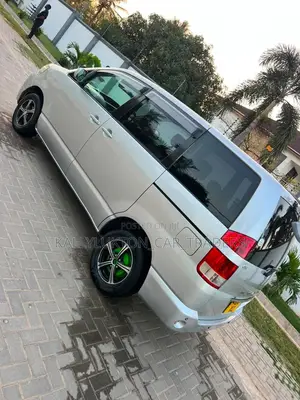 Toyota Noah 2008 Silver