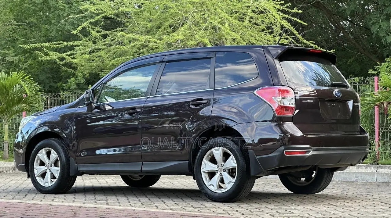 Subaru Forester 2013 Maroon