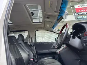 Toyota Alphard 2.4 Petrol AWD 2009 White