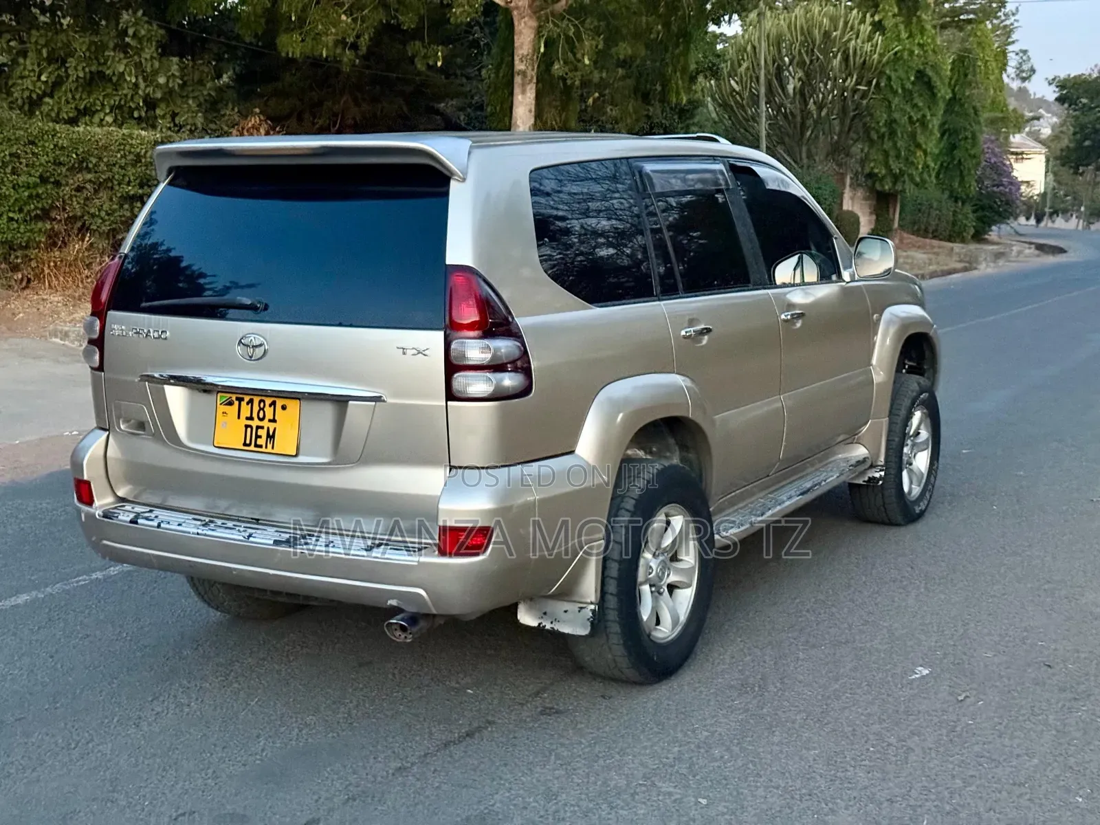Toyota Land Cruiser Prado 2006 Gold