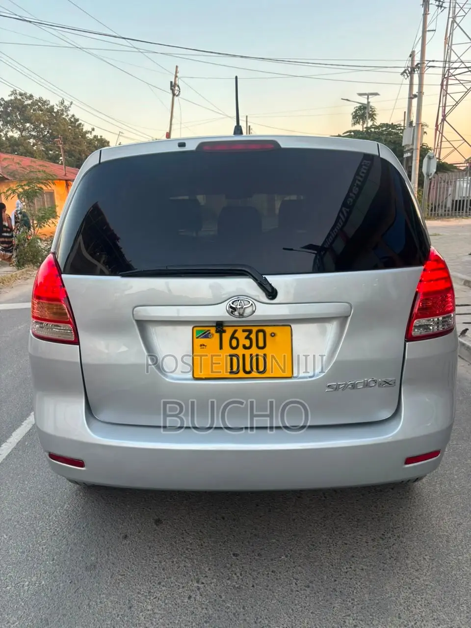 Toyota Corolla Spacio 2003 Gold