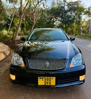 Toyota Crown 2005 Black