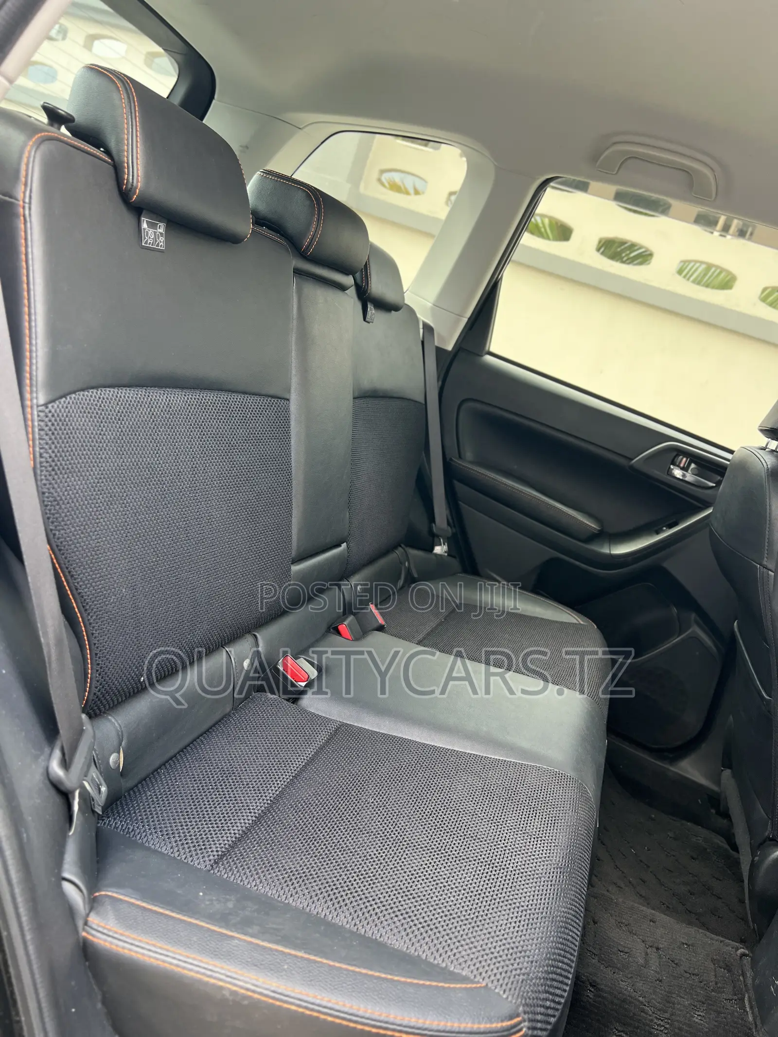 Subaru Forester 2015 Black