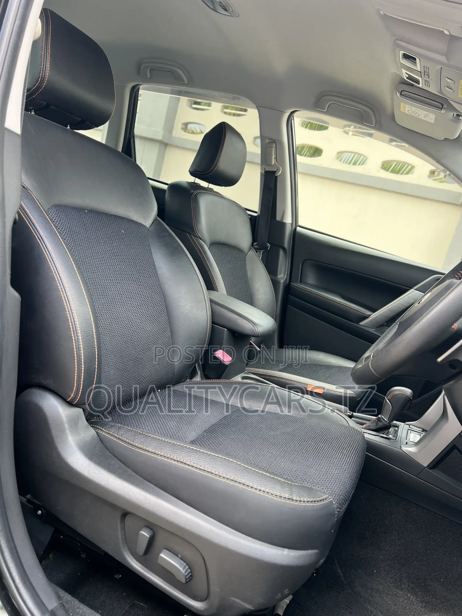 Subaru Forester 2015 Black