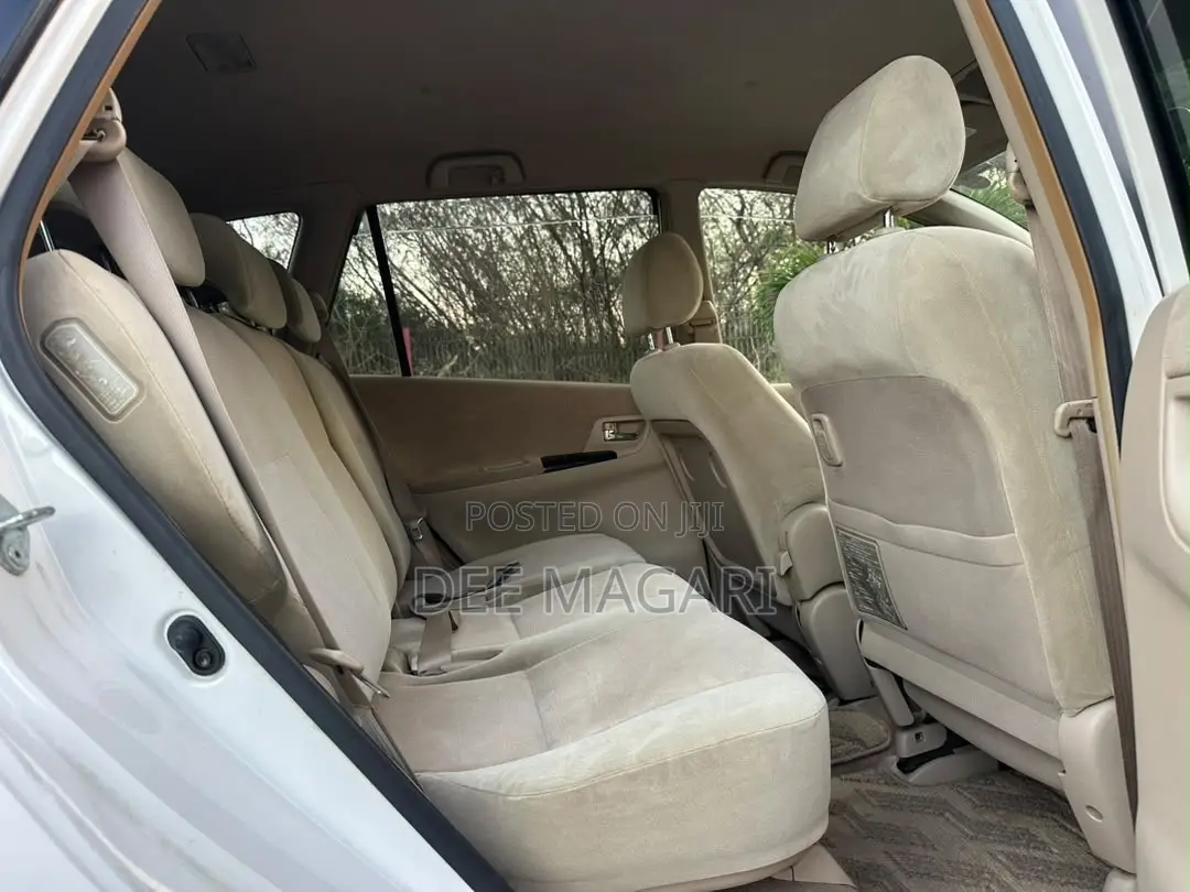 Toyota Corolla 2005 White